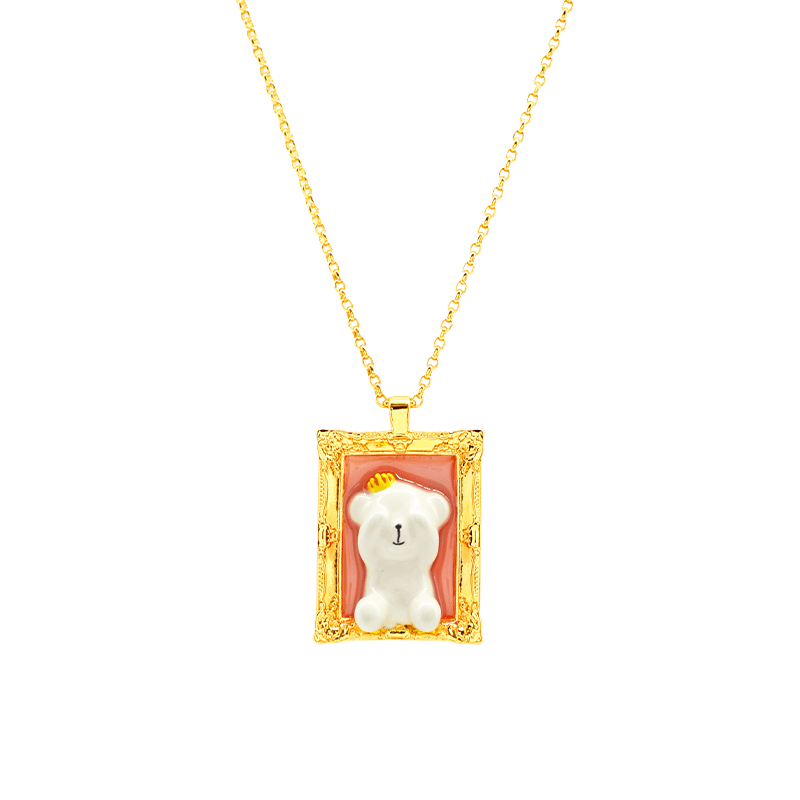 Sahi Camellia Bear Sweater Chain Necklace