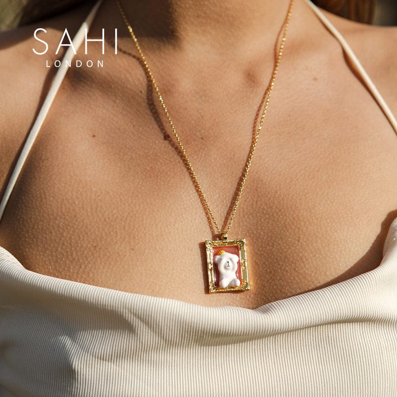 Sahi Camellia Bear Sweater Chain Necklace