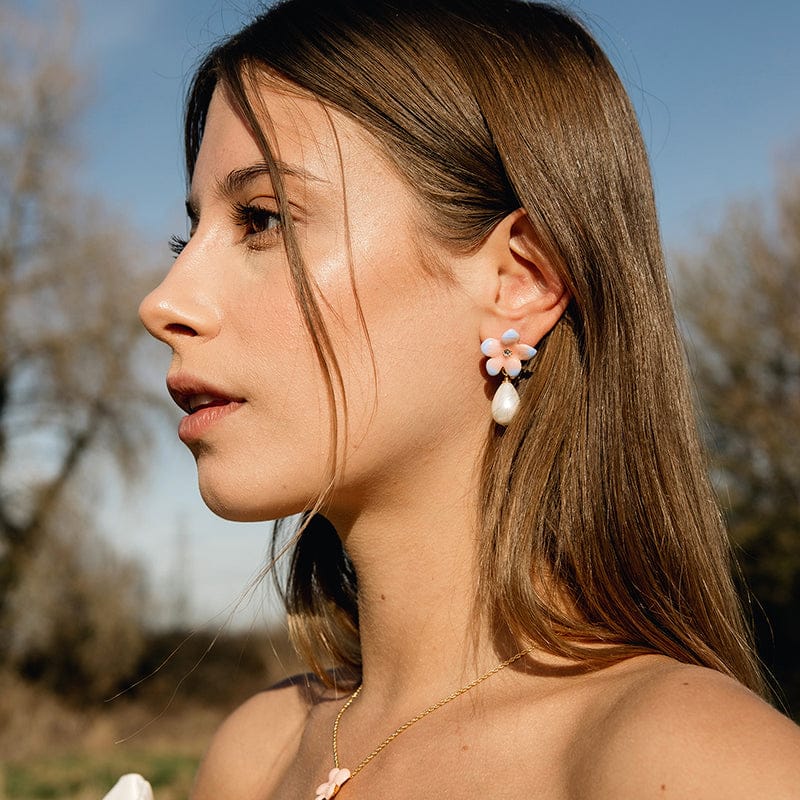 Sahi Lilys Flower Pearl Drop Earrings