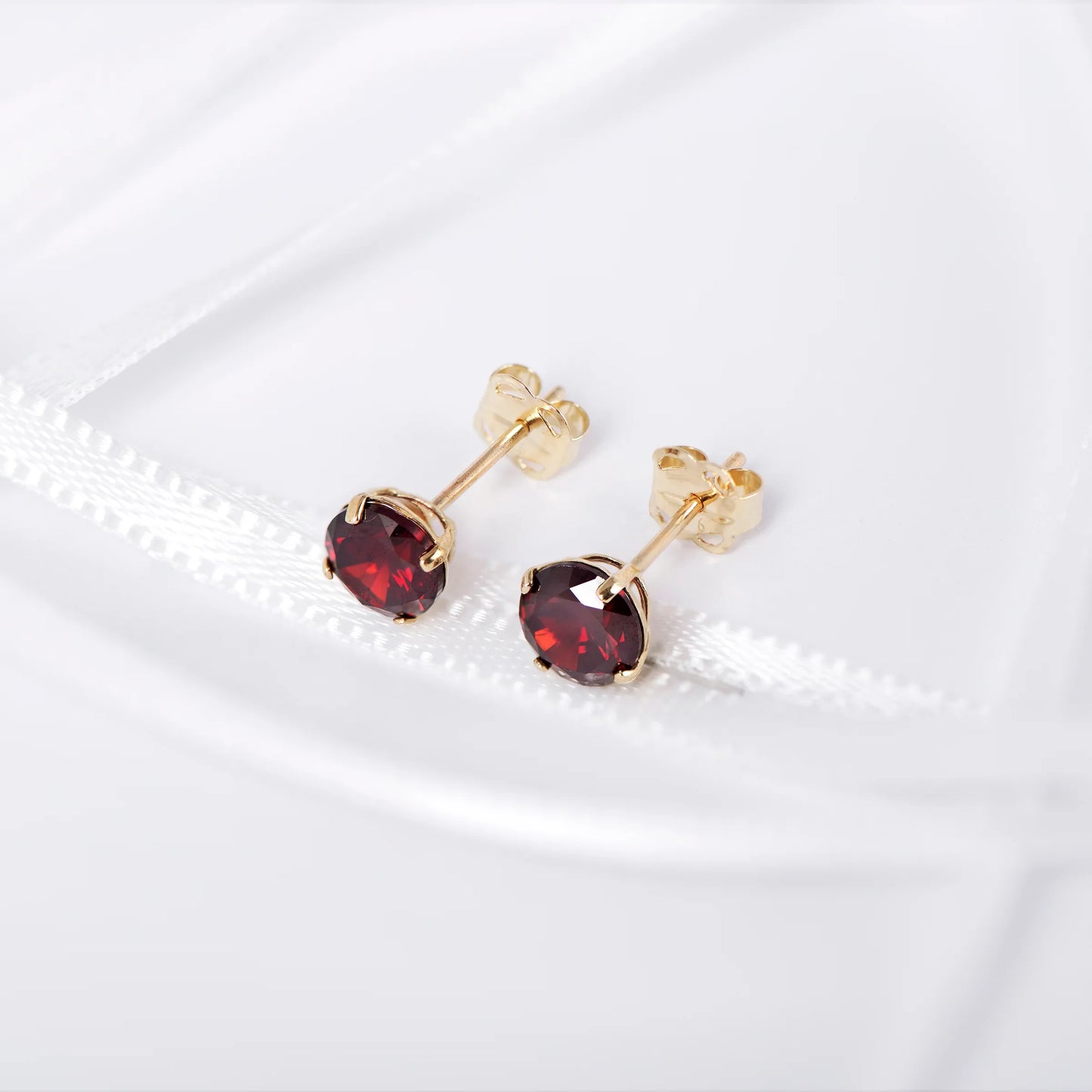 January Birthstone Garnet Stud Earrings