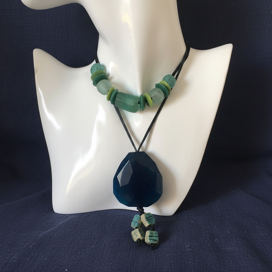 Blue Agate and Egyptian Beads Pendant Necklace