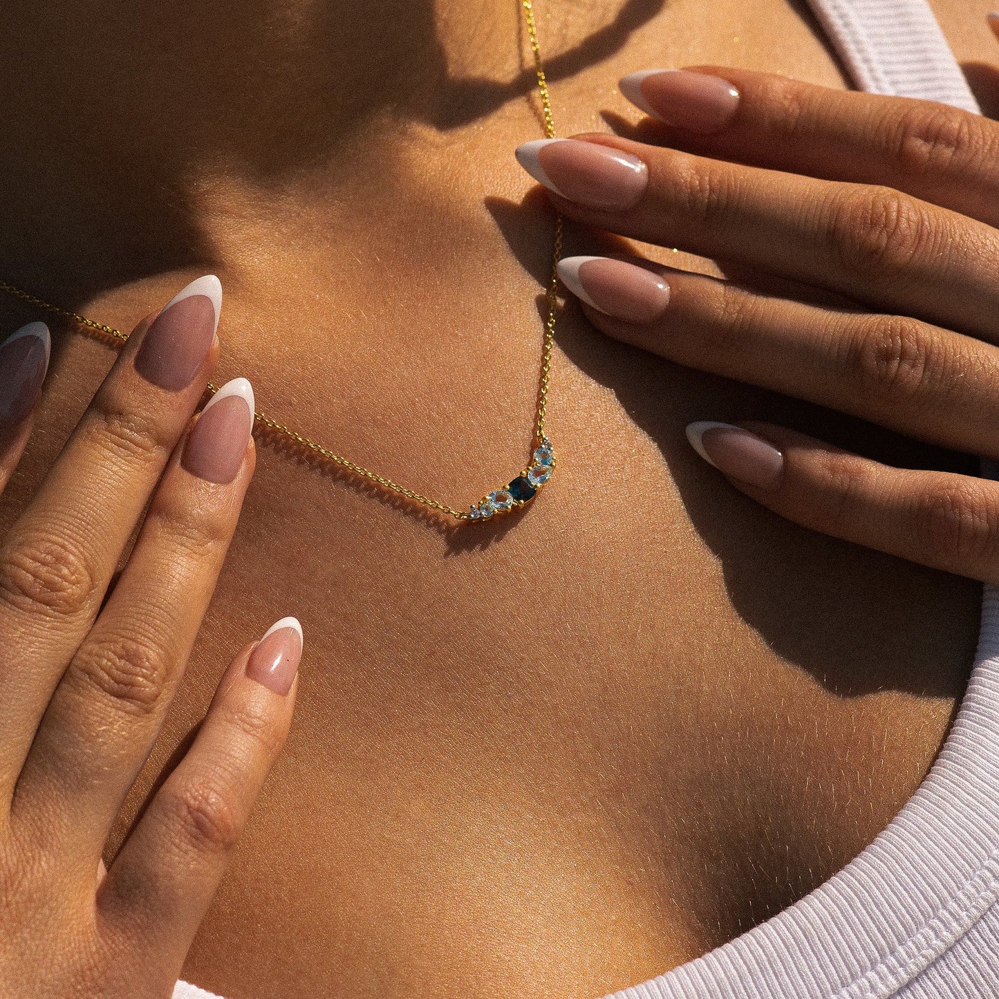 Elegant Topaz Cluster Gold Necklace - Zaria