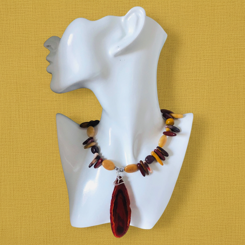 Mookaite and Yellow Jade Beaded Necklace with Agate Slice Pendant
